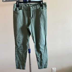 Old Navy Women’s Pixie Pants
